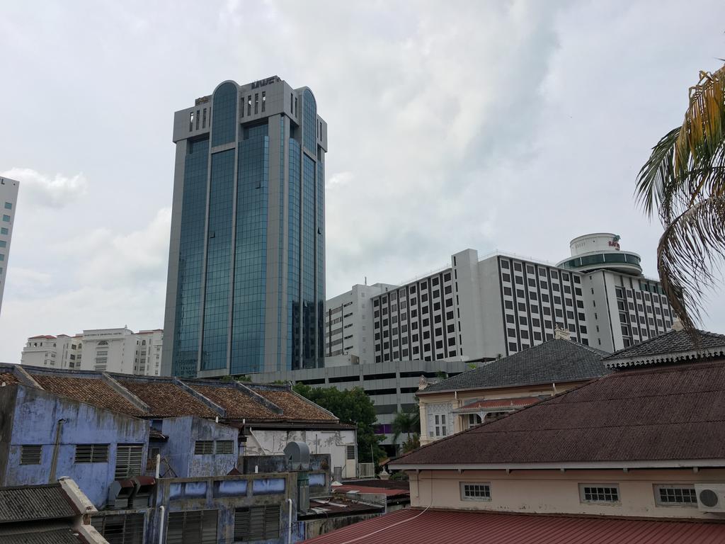 Ryokan Muntri Boutique Hostel George Town Exteriör bild