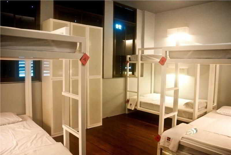 Ryokan Muntri Boutique Hostel George Town Exteriör bild