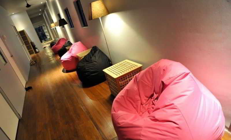 Ryokan Muntri Boutique Hostel George Town Exteriör bild