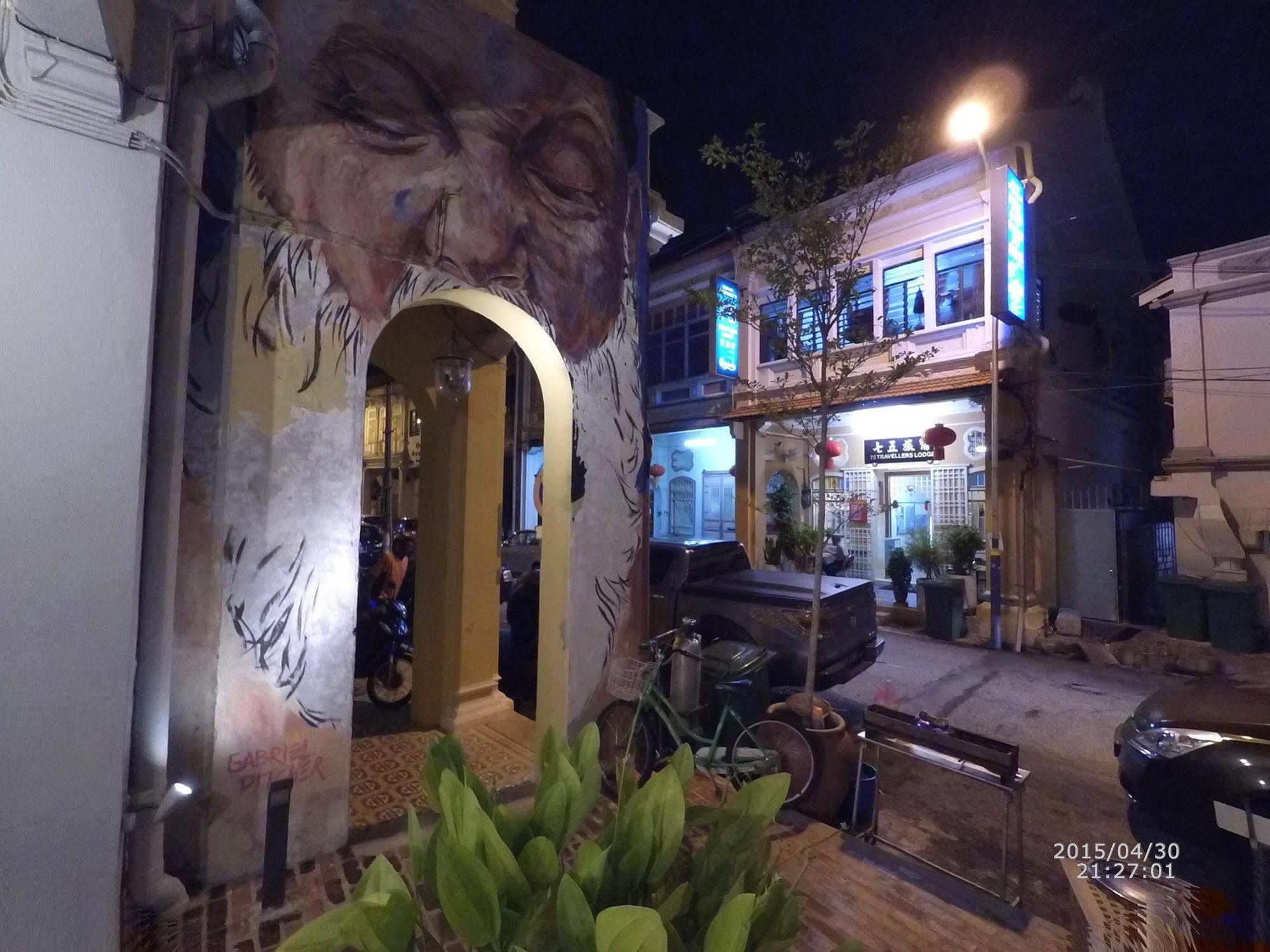Ryokan Muntri Boutique Hostel George Town Exteriör bild